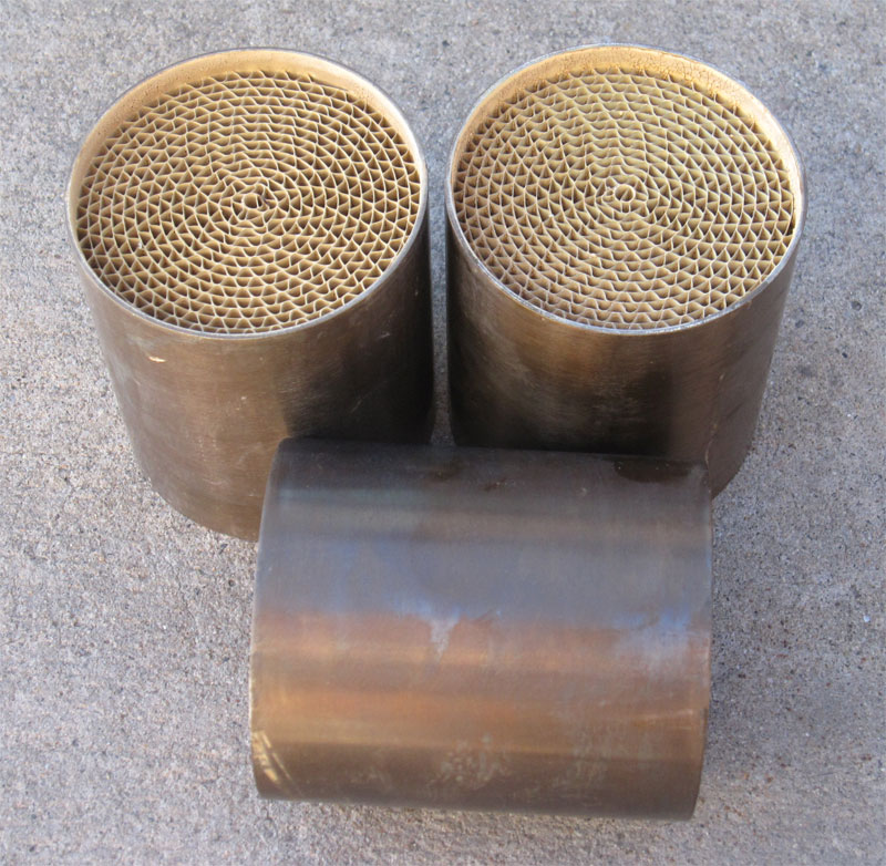 High Flow Metallic Substrate Catalytic Converter